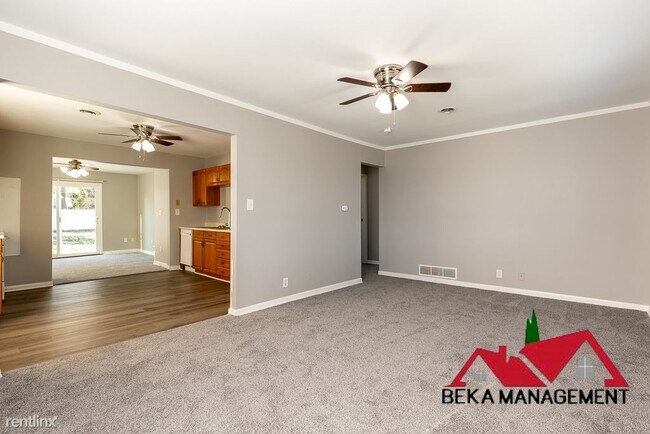 Building Photo - 3 br, 2 bath House - 1757 Enterprise Dr