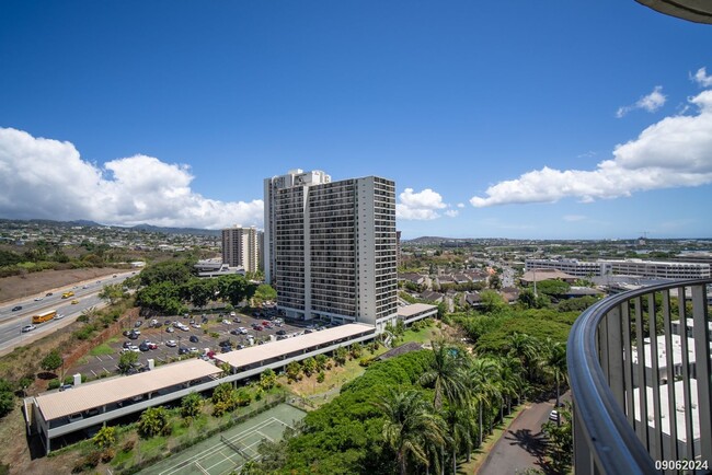Building Photo - 1 Bed 1 Bath in Pearl Ridge Gardens and Tower