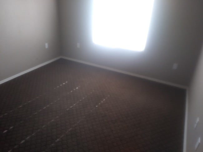 Spare bedroom - 2402 E 5th St