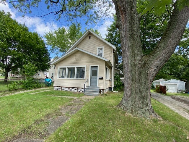 Building Photo - 503 Spicer St