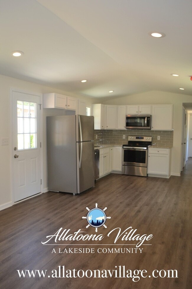 Building Photo - Newly Renovated 2BR/1Bth Lake Allatoona Home, Pet Friendly, and Community Ammenties