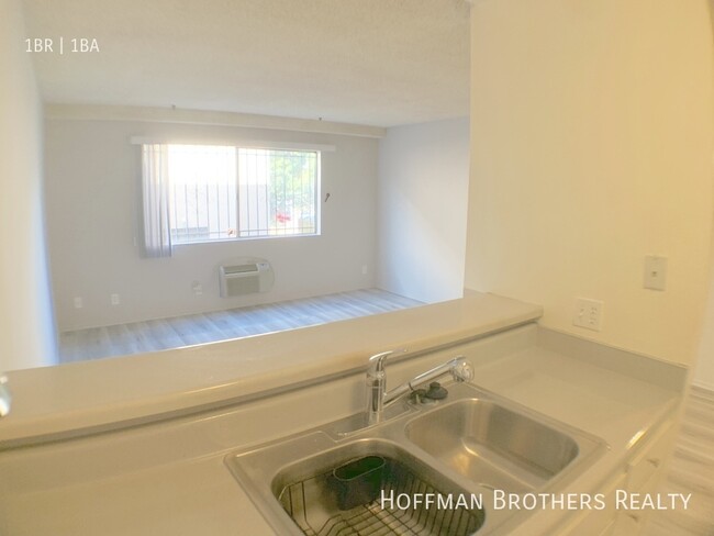 Building Photo - 12602 Venice Blvd Los Angeles, CA 90066