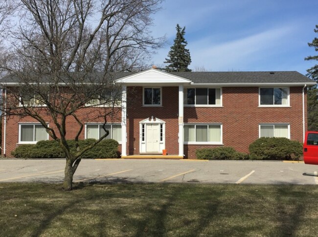 Foto del edificio - 51623 Mound Rd