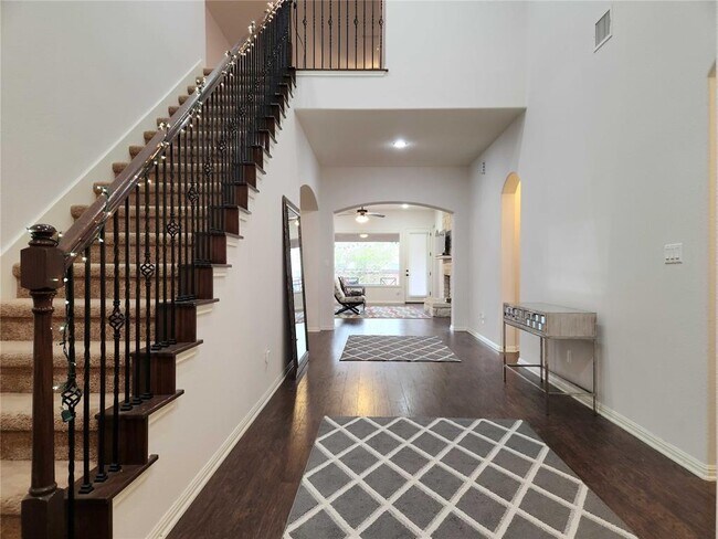 Building Photo - 18601 Douglas Maple Way