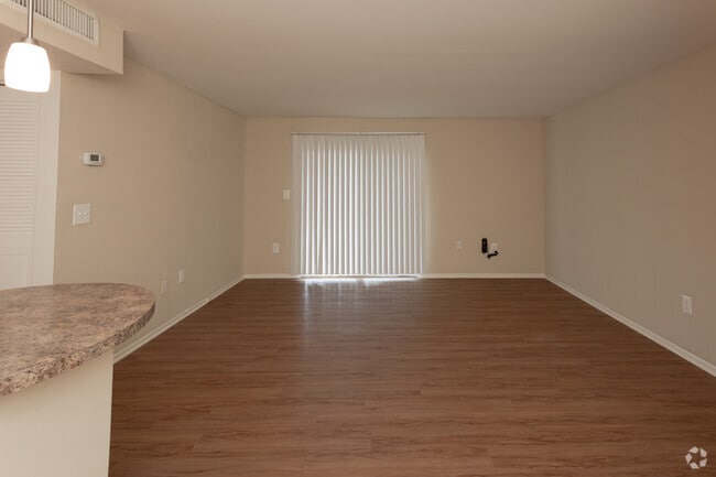 Living Area - The Crest at Princeton Meadows