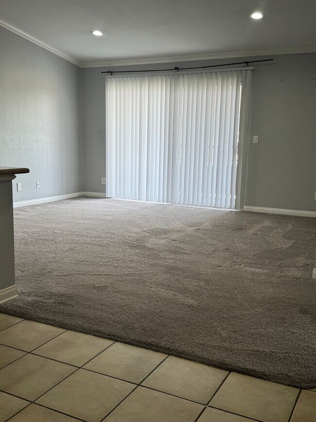 Foto del edificio - 2 Bedroom 2 Bathroom Condo in Corona Hills...