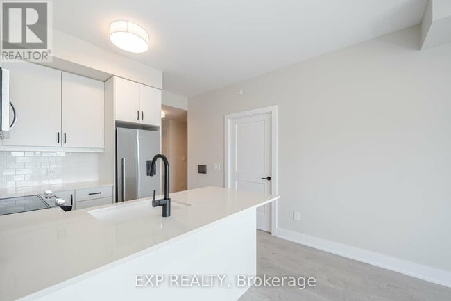 Building Photo - 3220 William Coltson Ave