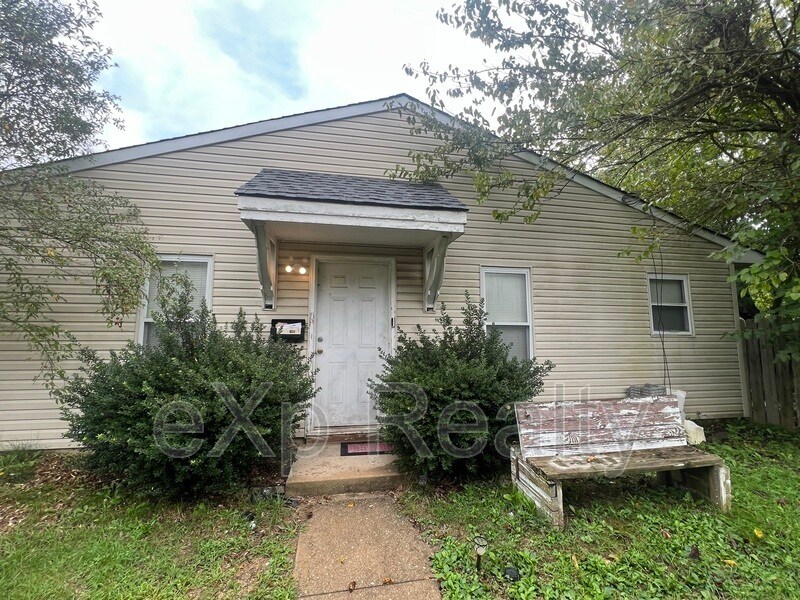 20 Maureen Ct, Winslow Township, NJ 08081 Condo for Rent in Winslow