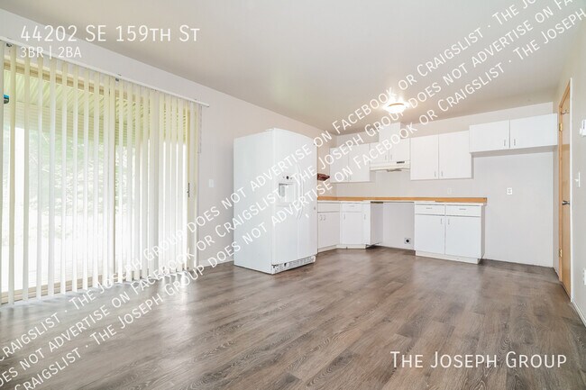 Foto del edificio - 44202 SE 159th St