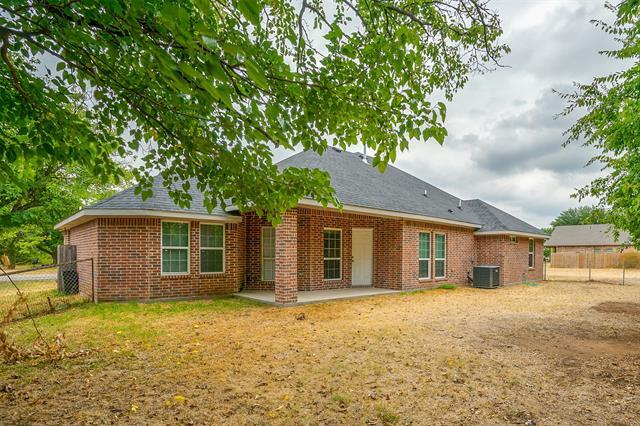 Building Photo - 1200 Bell St