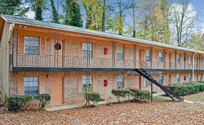 Foto principal - Shallowford Arms Apartments