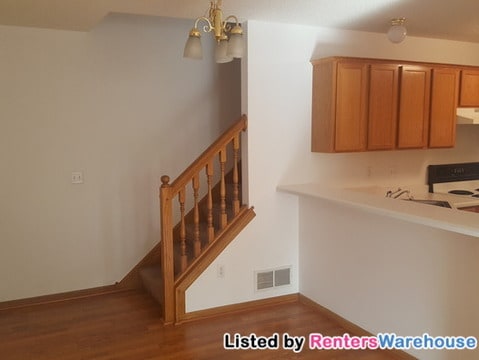 Building Photo - 448 Aqua Cir