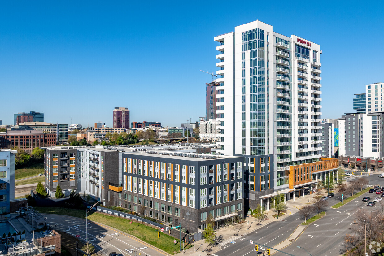 Foto principal - Uptown 550