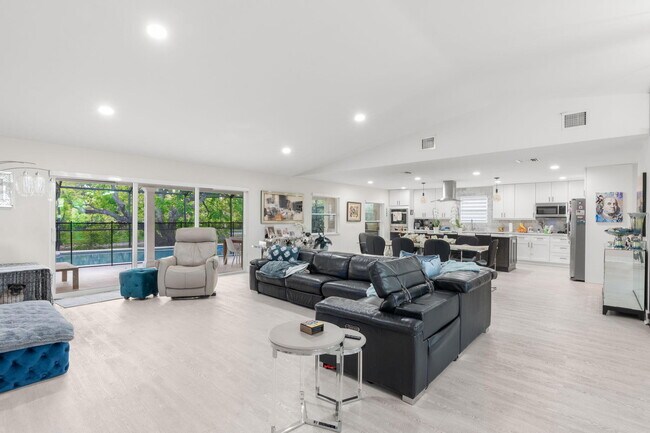 Foto del edificio - 20202 Back 9 Dr