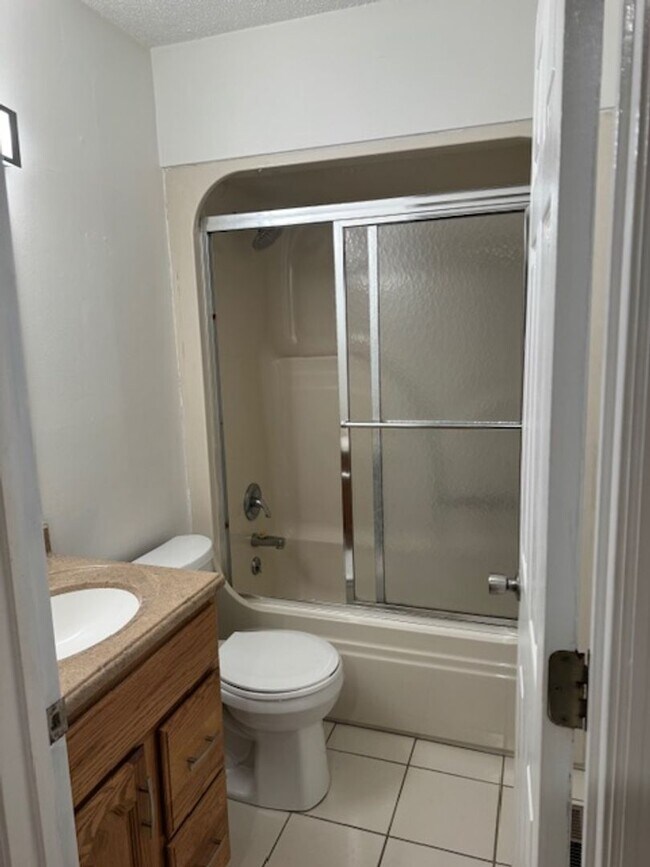 Foto del edificio - 217DU