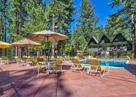 Foto del edificio - 1168 Herbert Ave