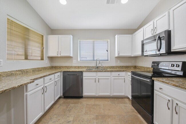 Foto del edificio - 5131 E Skinner Dr