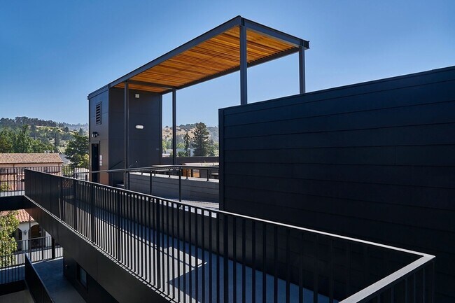Foto del edificio - 4435 Piedmont Ave