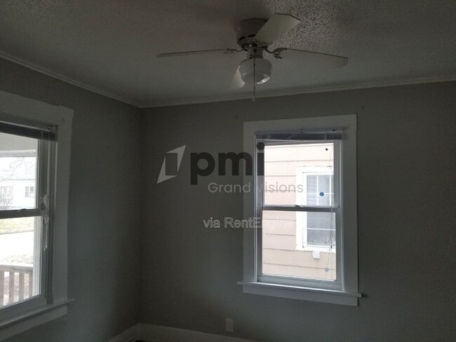 Foto del edificio - 1704 N Gulick Ave