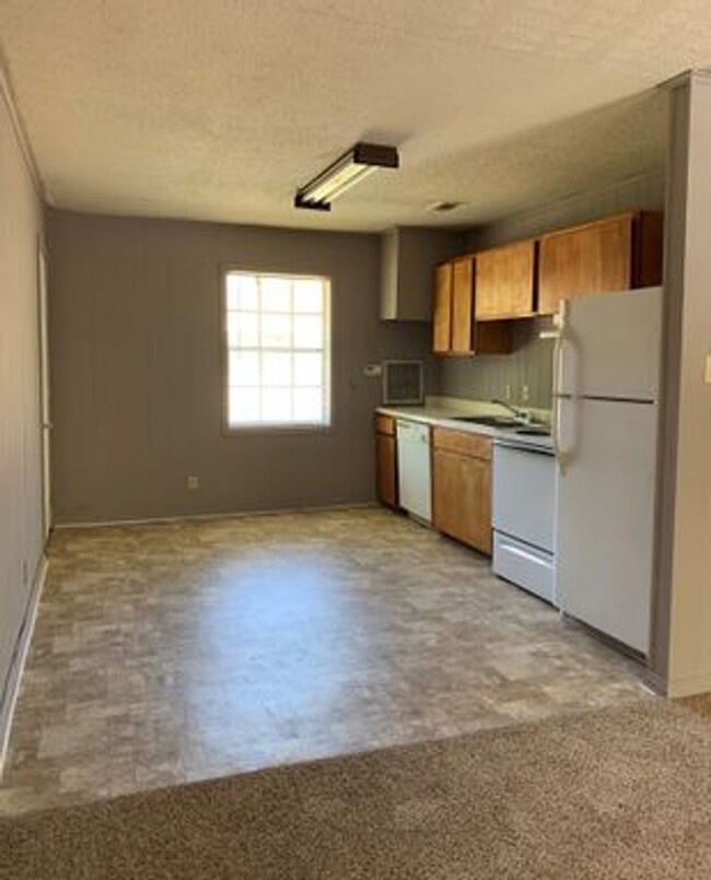 Interior Photo - Cedar Pointe Apartments