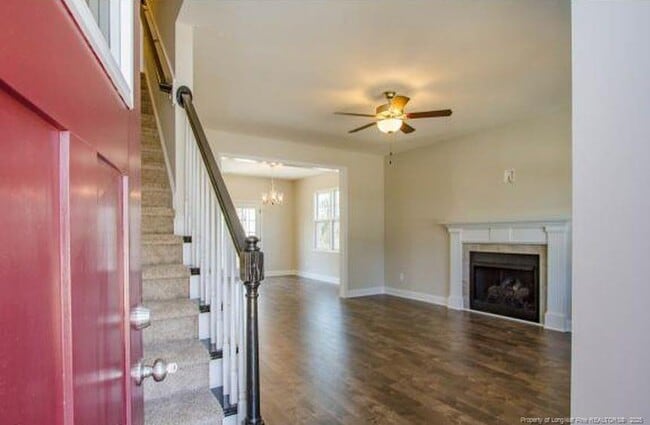 Foto del edificio - 425 Sedgemoor Rd