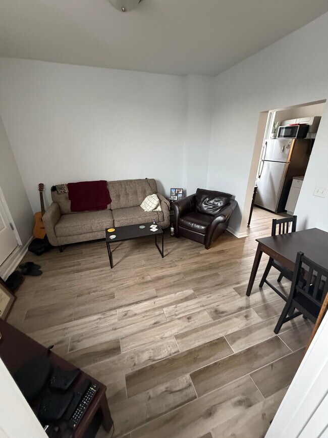 Foto del edificio - 1527 W 18th St