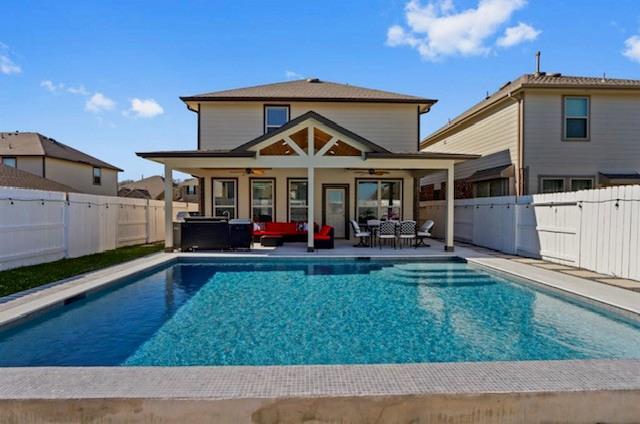 Foto del edificio - 18426 White Stallion Ln