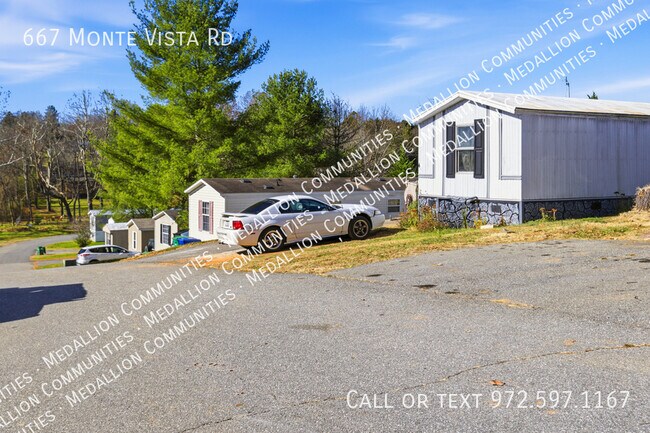 Foto del edificio - 667 Monte Vista Rd