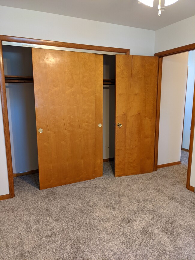 large bedroom closets - 2414 Douglas St