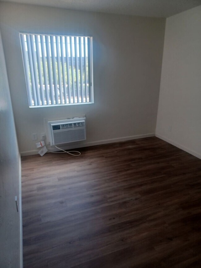 Foto del interior - Tierra Alegre