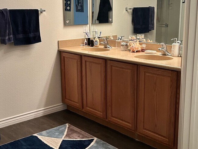 Foto del edificio - 6 Bedroom Single Family Home in Sahuarita