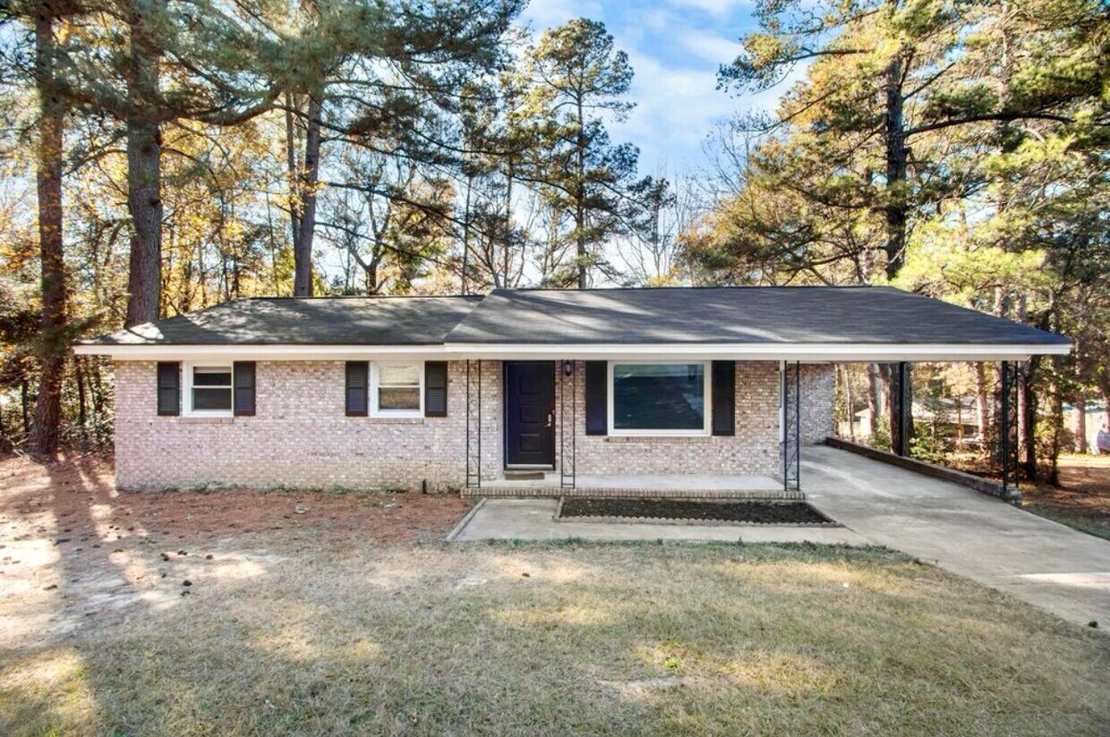 Foto principal - 204 W Five Notch Rd
