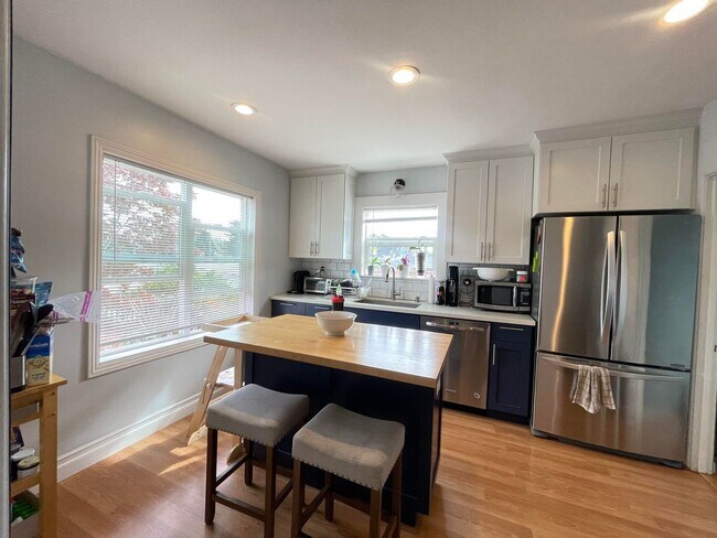 Foto del edificio - 3101 &amp; 3103