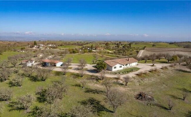 Building Photo - 3 br, 3 bath House - 5395 Mustard Creek Rd