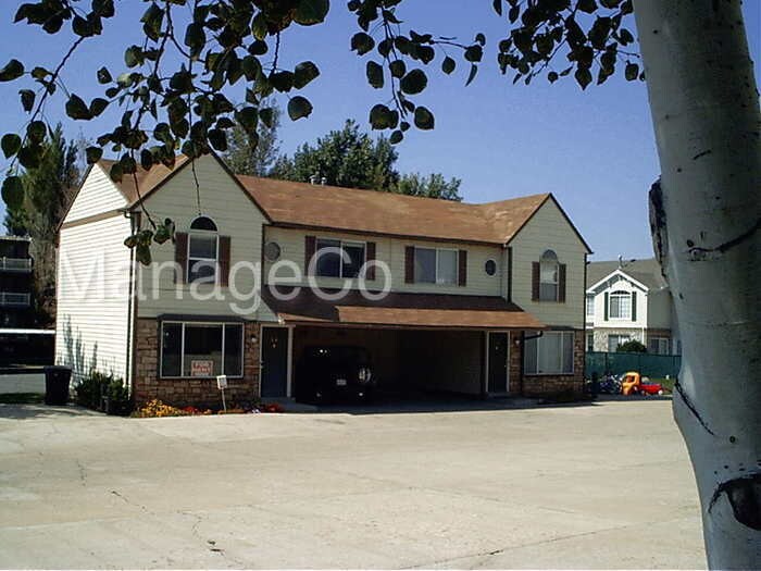 Primary Photo - 54 W 115 N