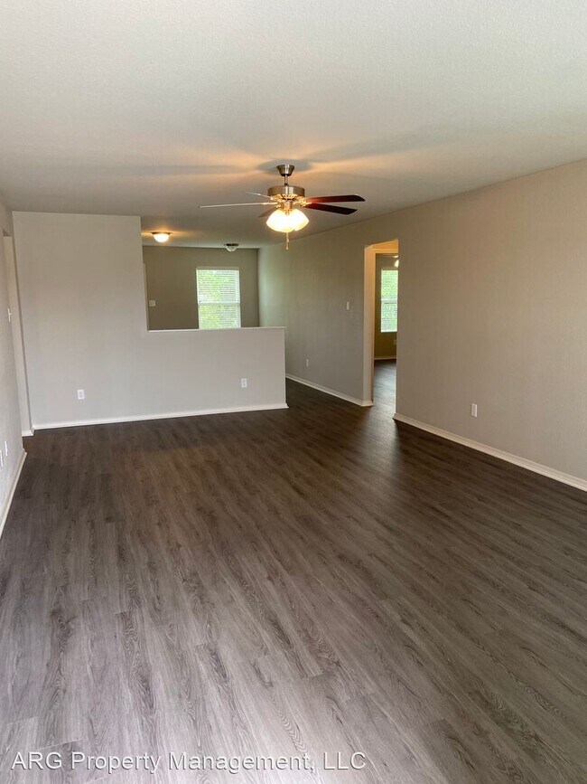 Building Photo - 4 br, 2 bath House - 1905 Blake Lane