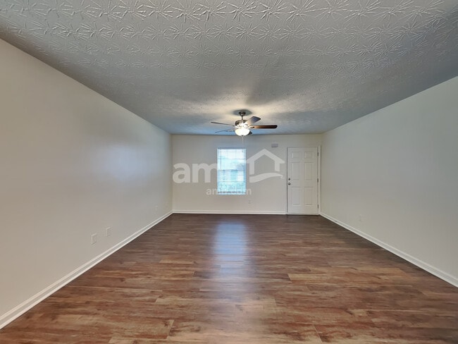 Foto del edificio - 816 Carlton Pointe Terrace