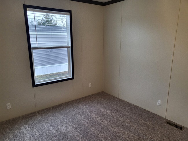 Building Photo - 271 Spruce