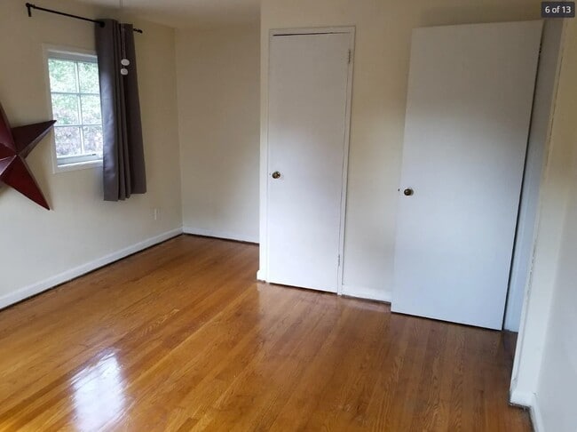 Building Photo - 505 E Windsor Ave