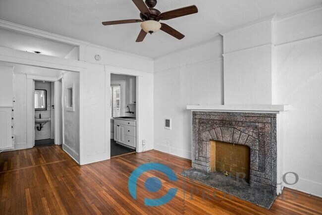 Foto del edificio - 415 Juniper St