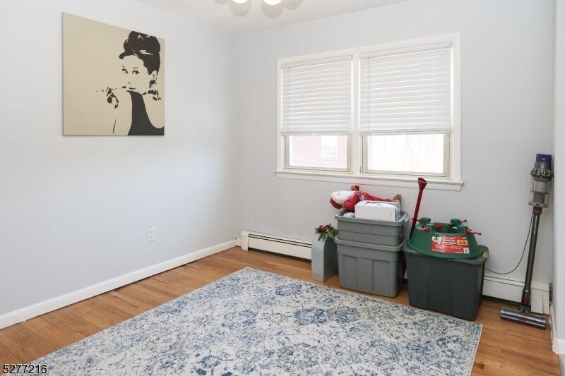 Foto principal - 20 Carmer Ave