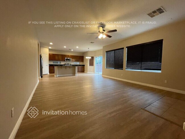 Foto del edificio - 5492 Oatfield St