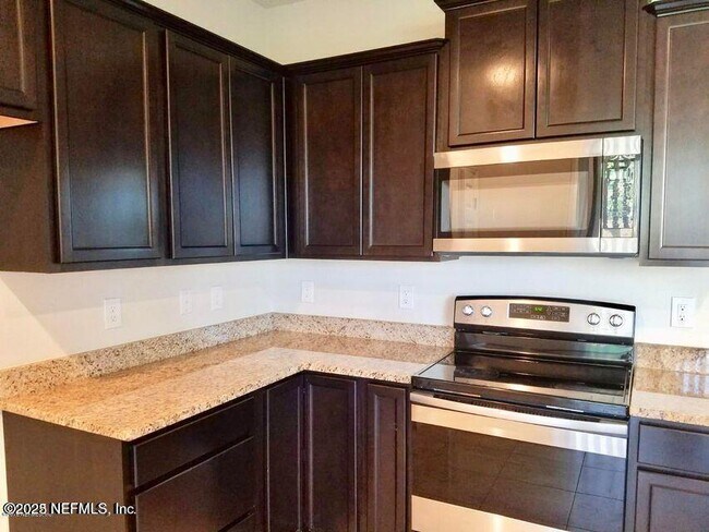 Building Photo - 7022 Berrybrook Dr