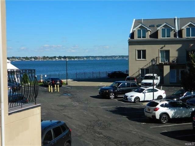 Foto del edificio - 1418 Outlook Ave