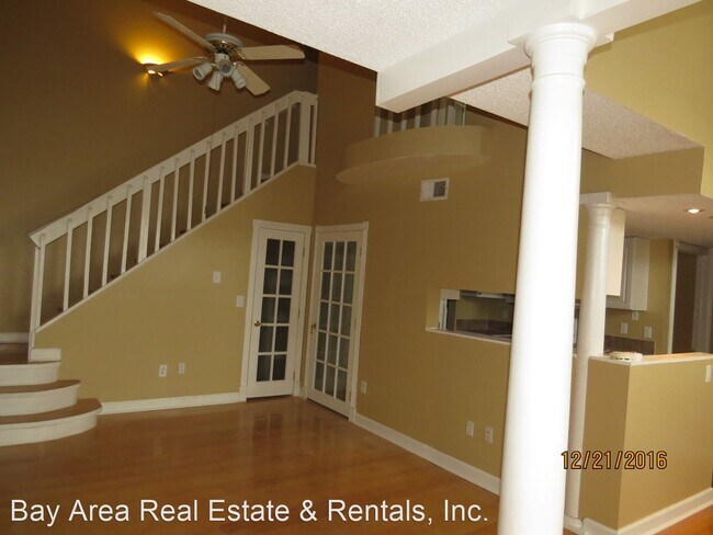 Building Photo - 12251 Armenia Gables Cir
