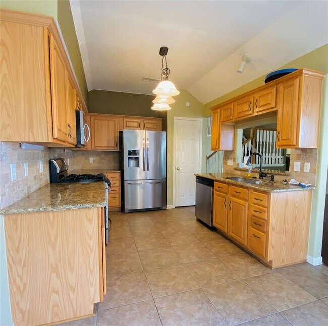 Foto del edificio - 12935 Stratford Mill Ln