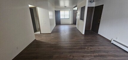 Building Photo - 8548 W Appleton Ave