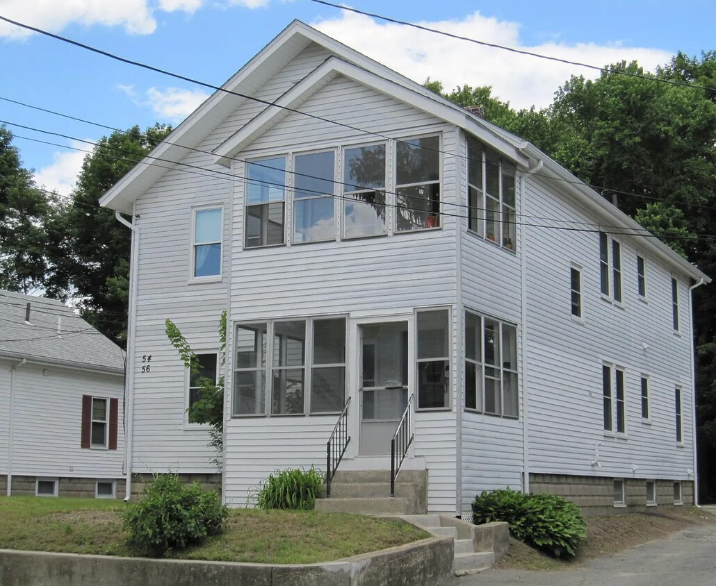Foto principal - 54 Gorman Rd