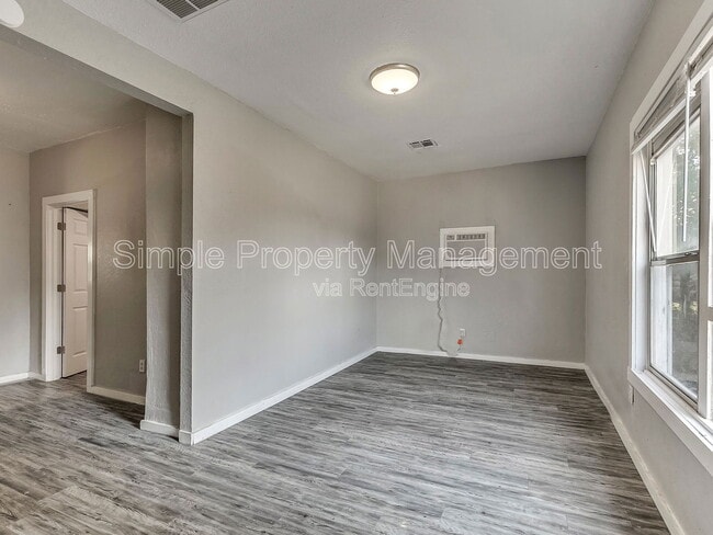 Foto del edificio - 2345 NW 10th St