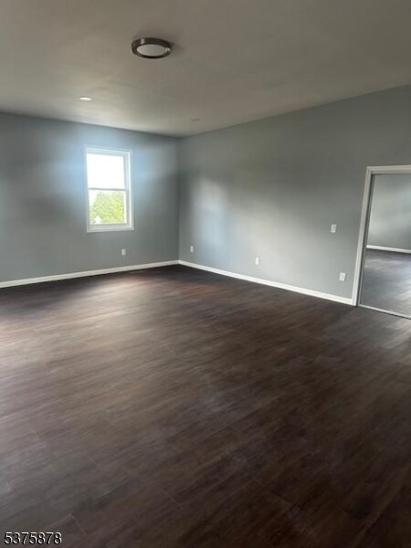 Building Photo - 259 Elm Ave